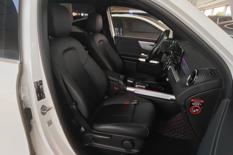 Used Mercedes-Benz GLB 2022 Second Facelift GLB 200 Fashion Edition