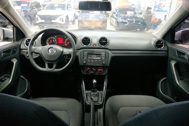 Used Volkswagen Jetta 2017 1.5L Automatic Fashion Model