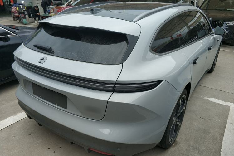 Used Nio ET5T 2023 75 kWh Touring