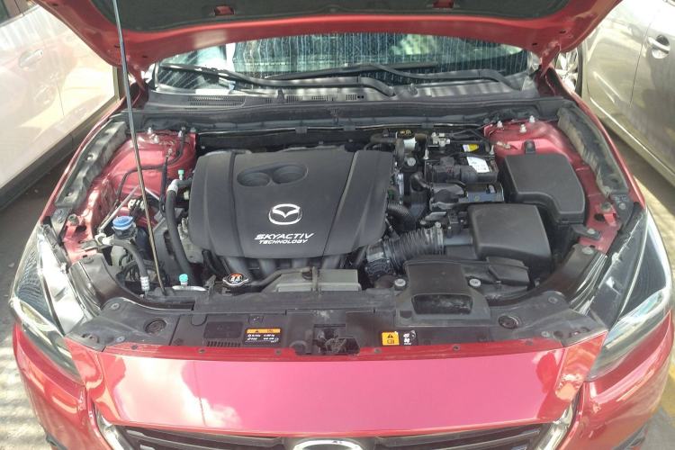 Used Mazda Mazda 3 Axela 2017 Hatchback 2.0L Automatic Luxury Model Emission Standard China V
