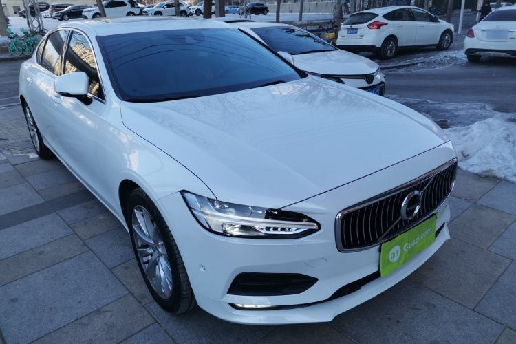 Used Volvo S90 2018 T5 Zhiyuan Edition
