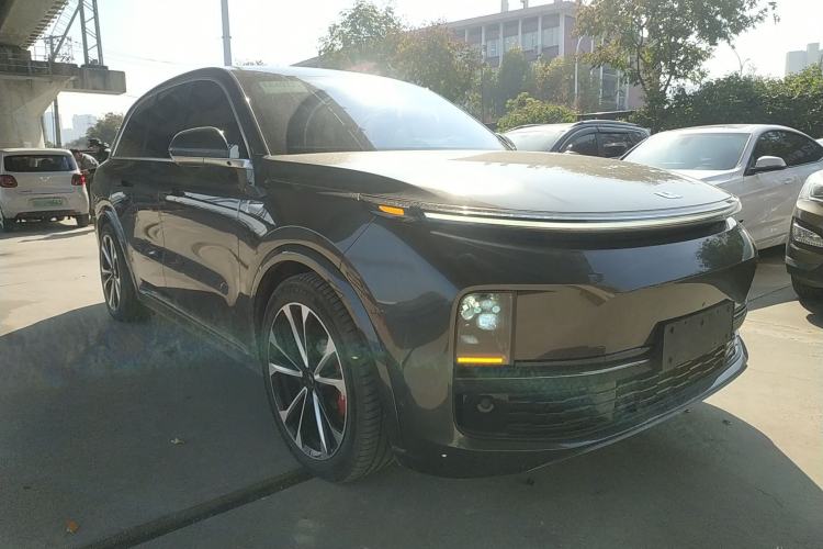 Used Li Auto L8 2023 Pro Model
