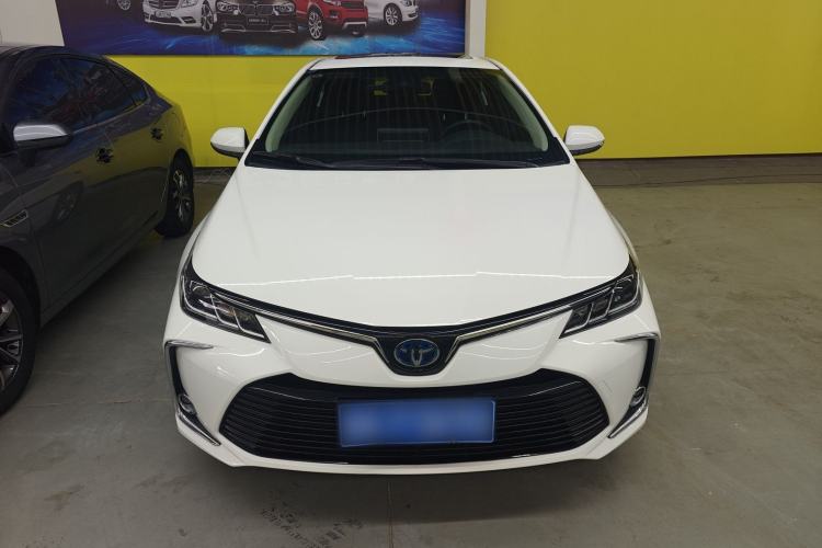 Used Toyota Corolla 2021 Dual-Motor 1.8L E-CVT Elite Edition
