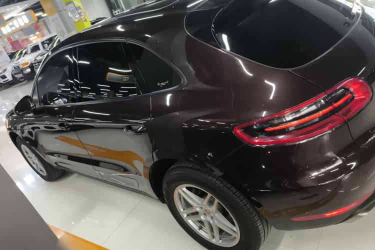 Used Porsche Macan 2016 Macan 2.0T
