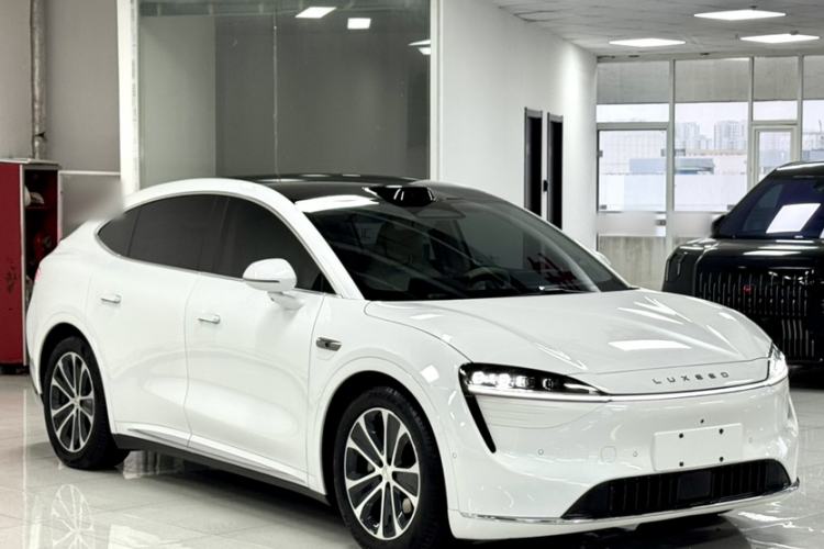 Used Hima Luxeed R7 2024 All-Electric 802 km Max