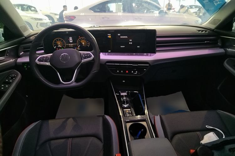 Used Volkswagen Lamando 2025 Lavida L 280TSI DSG Cool & Spicy Edition
