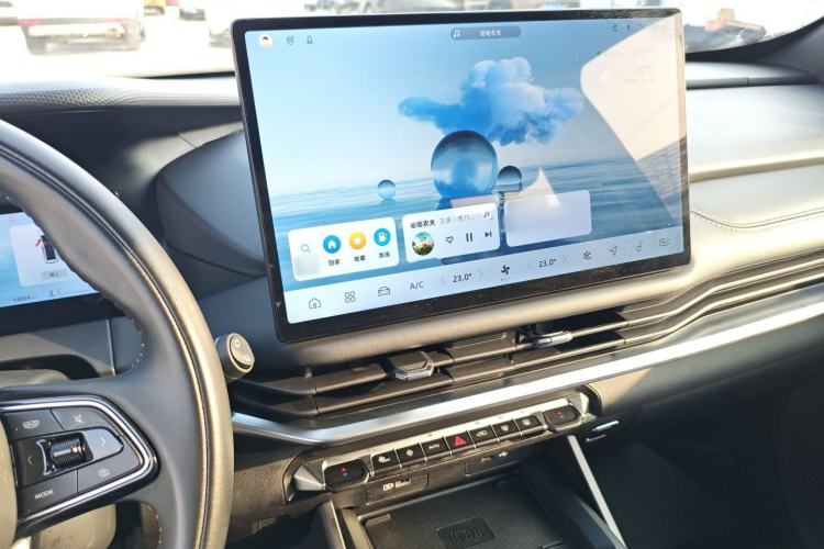 Used Geely Auto Haoyue L 2023 2.0T DCT Flagship Version