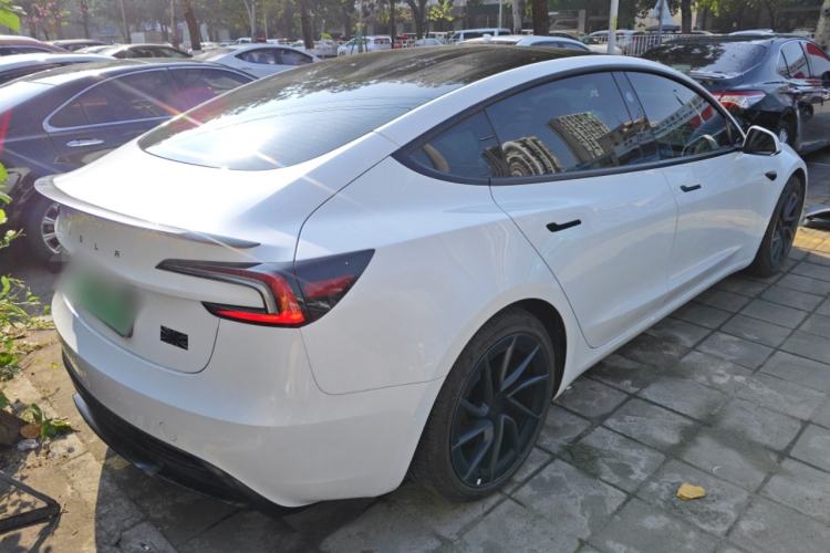 Used Tesla Model 3 2024 High-Performance All-Wheel-Drive Version