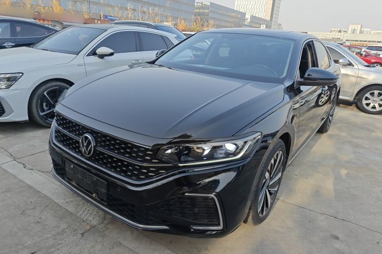 Used Volkswagen Passat 2022 330TSI Starry Elite Edition