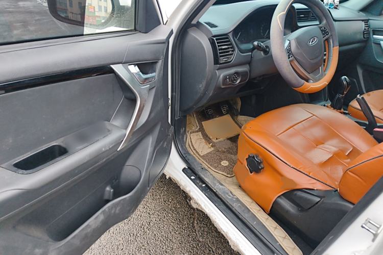 Used Chery Tiggo 3 2016 1.6L Manual ZhiShang Edition