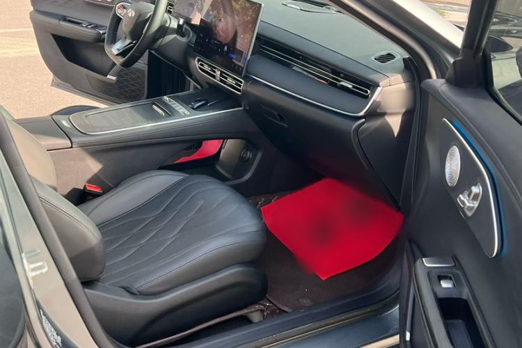 Used Chery Fengyun A8L 2025 1.5 TGDI 145 km Luxury Version
