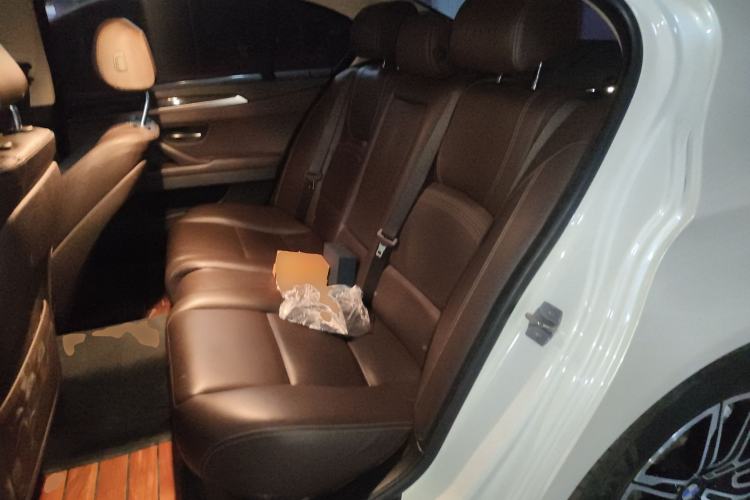 Used BMW 5 Series 2014 525Li Luxury Design Package