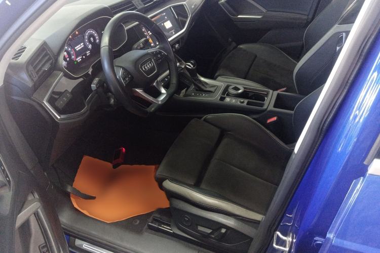 Used Audi Q3 2020 35 TFSI Fashion Dynamic Model