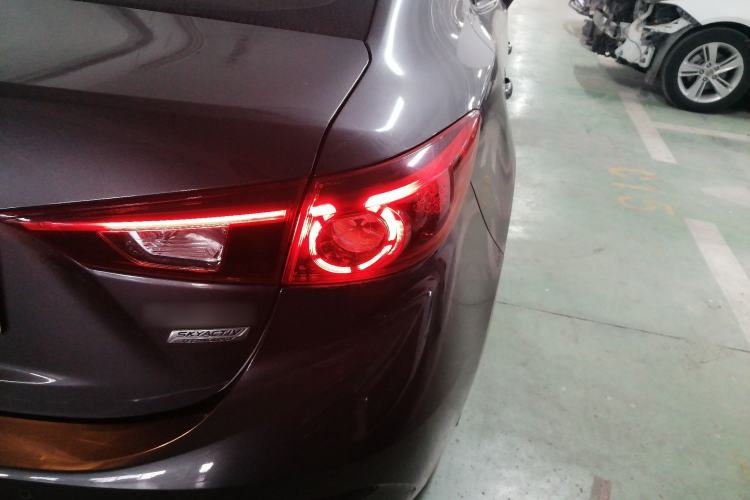 Used Mazda Mazda 3 Axela 2017 Sedan 2.0L Automatic Prestige Model China V Standard