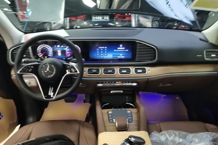 Used Mercedes-Benz GLE 2024 GLE 450 4MATIC Stylish Model
