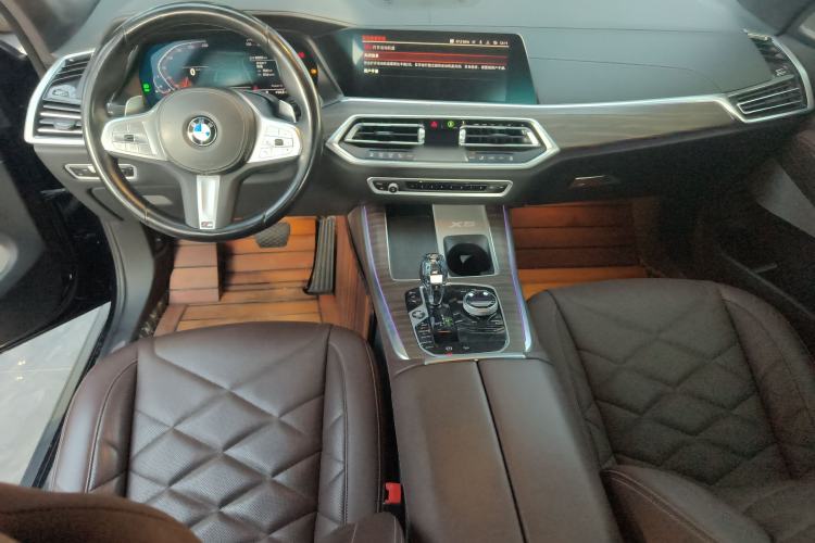 Used BMW X5 2022 Restyled xDrive 40Li M Sport Package