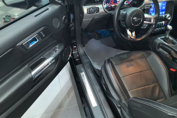 Used Ford Mustang 2021 2.3T EcoBoost
