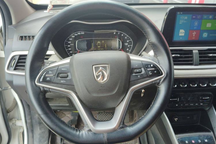 Used Baojun 510 2017 1.5L Automatic Fashion Model
