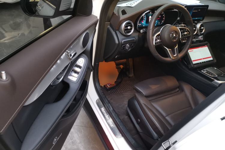 Used Mercedes-Benz GLC 2021 GLC 260 L 4MATIC Dynamic Edition
