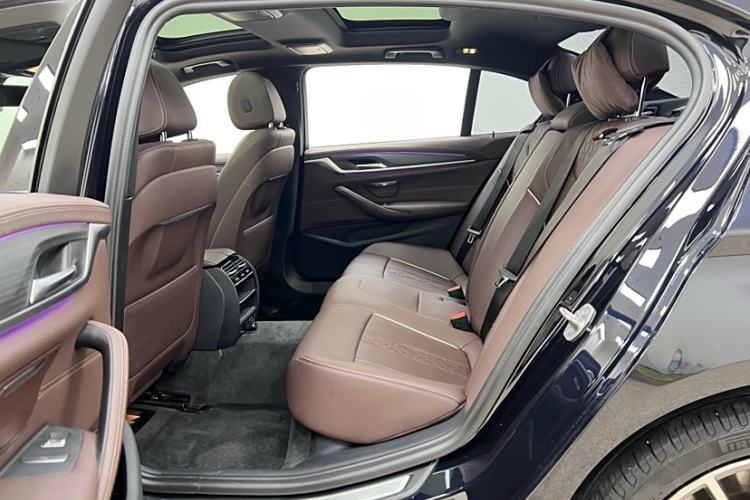 Used BMW 5 Series 2022 530Li Leading Model M Sport Package