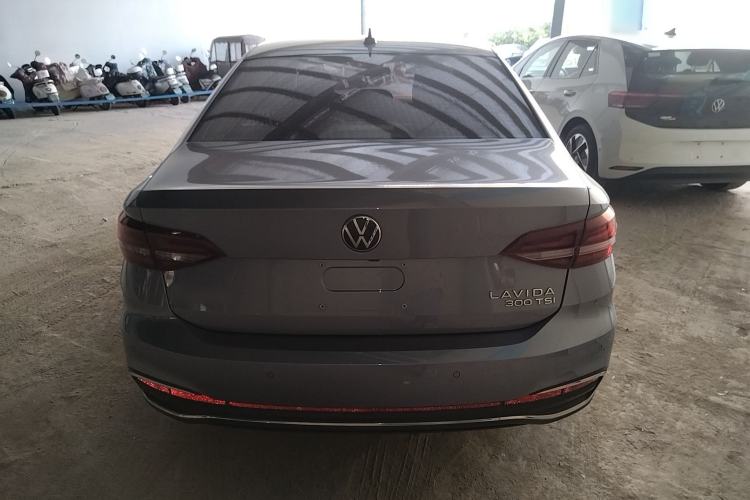 Used Volkswagen Lavida 2023 300TSI DSG Full-Comfort Edition