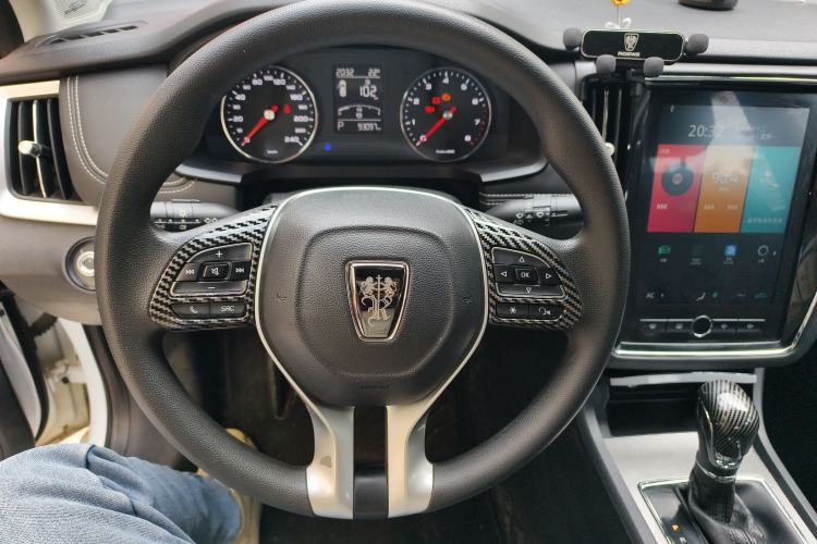 Used Roewe i6 2019 PLUS 1.6L CVT 4G Connected Flagship Deluxe Edition
