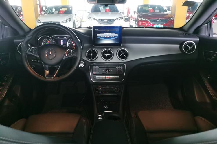Used Mercedes-Benz CLA 2017 Facelifted CLA 200 Stylish Edition
