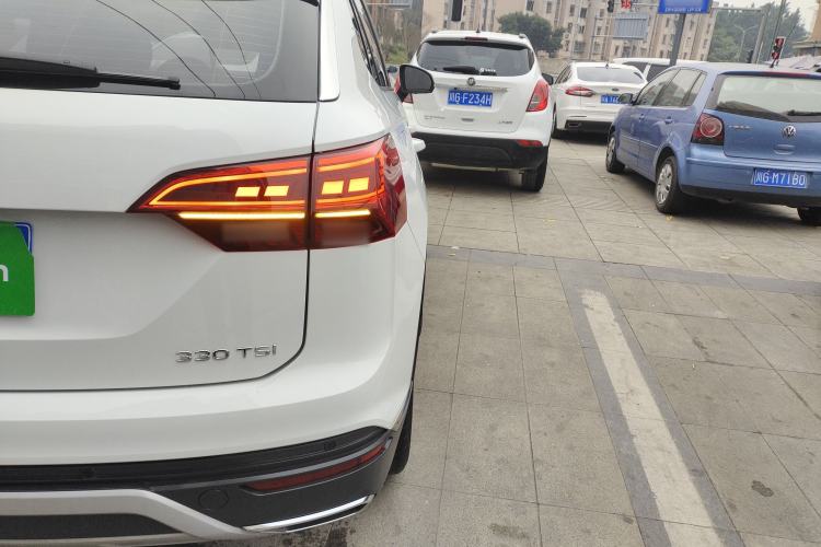 Used Volkswagen Tayron 2022 330TSI Two-Wheel Drive Luxury Smart Connectivity Version
