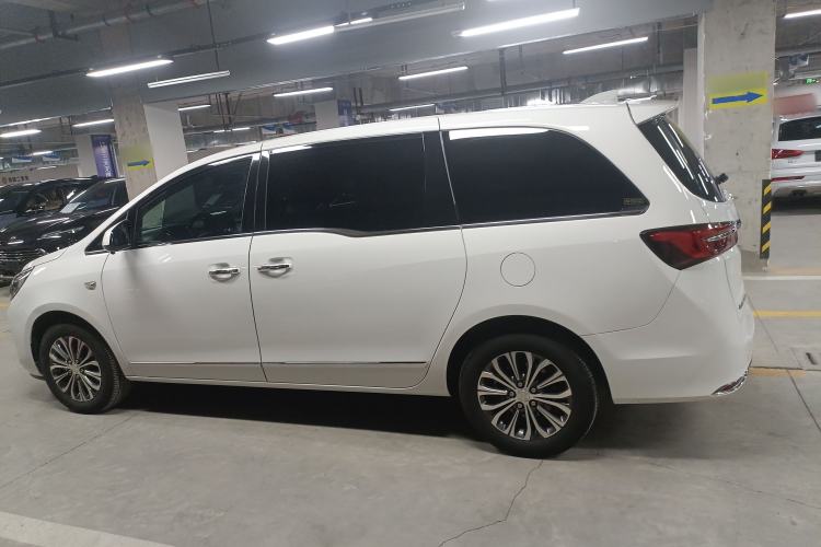 Used Buick GL8 2021 Land Cruiser Executive Class 652T Luxury Model
