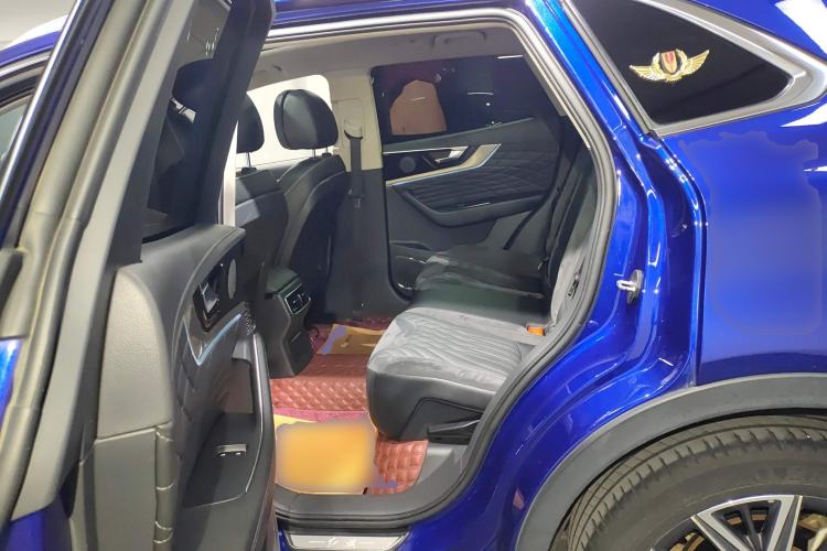 Used Hongqi HS5 2022 Facelifted Version 2.0T Smart Connect Flagship All-Wheel-Drive Edition
