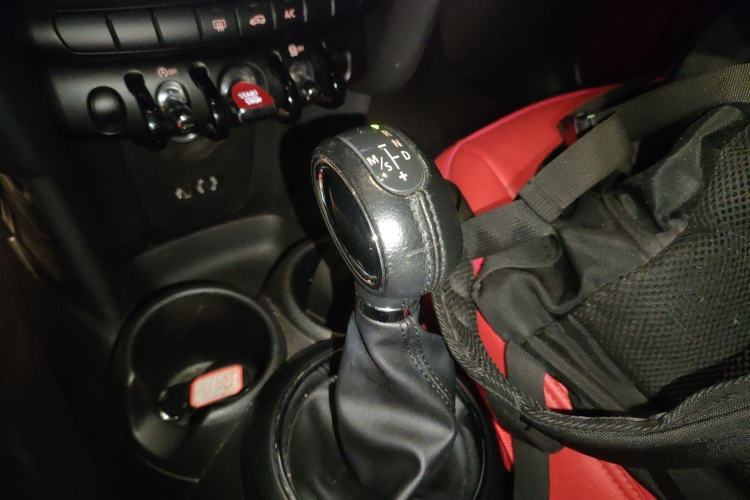 Used  MINI 2016 1.2T ONE Pioneer Edition
