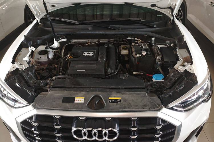 Used Audi Q3 2022 35 TFSI Fashion Dynamic Model
