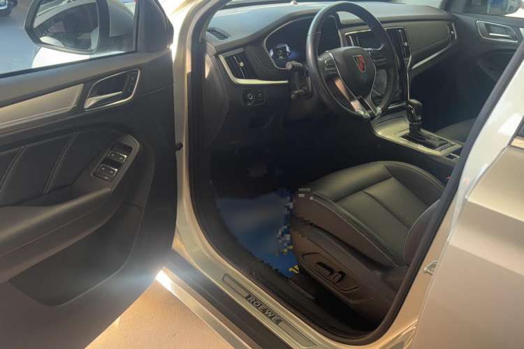 Used Roewe RX5 New Energy 2019 eRX5 50T Internet-Enhanced Flagship Edition
