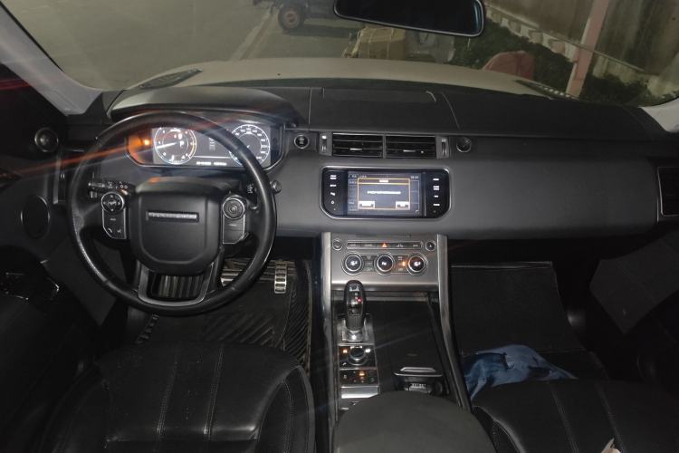 Used Land Rover Range Rover Sport 2015 3.0 SDV6 HSE DYNAMIC
