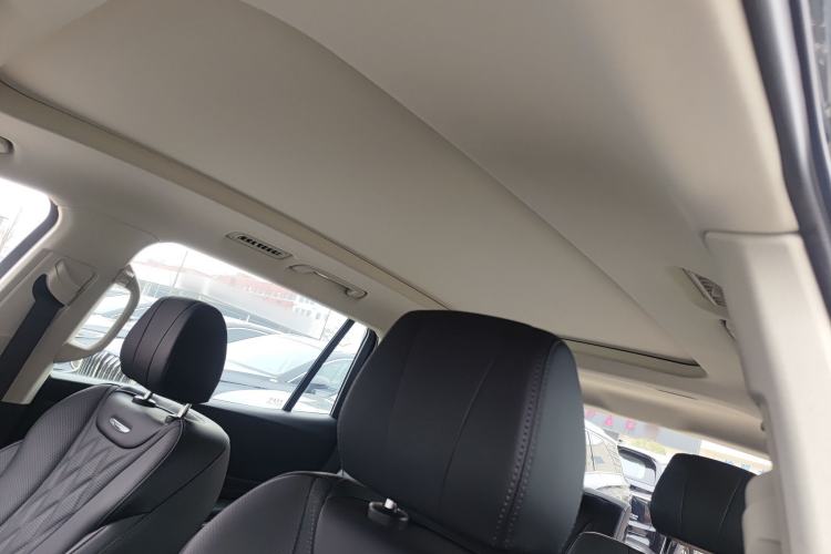 Used Hongqi HS7 PHEV 2024 2.0T PHEV Four-Wheel Drive Flagship Edition 6 Seats