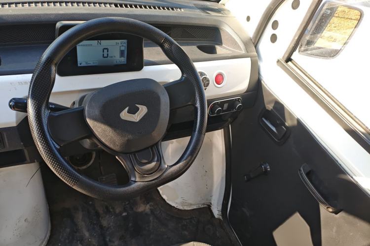 Used  D01 2023 Van Standard Version
