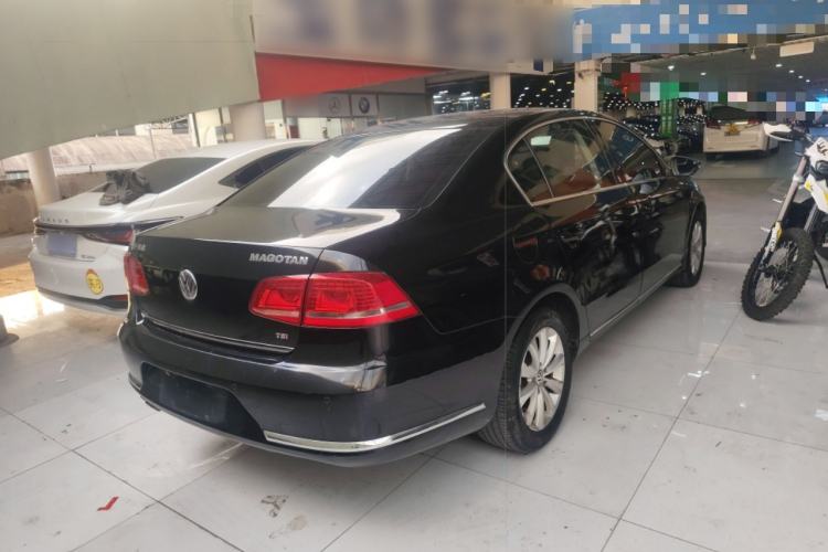 Used Volkswagen Magotan 2015 Facelift 1.8TSI Luxury Model
