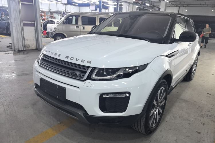 Used Land Rover Range Rover Evoque 2018 240 PS SE Smart Brilliance Edition

