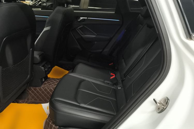 Used Audi Q3 2024 40 TFSI Fashion Dynamic Model