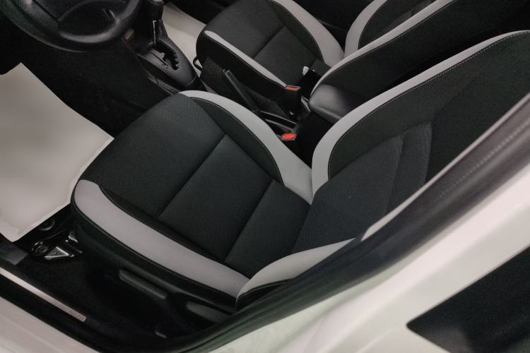 Used Toyota YARiS L 2020 1.5L CVT Leading Edition
