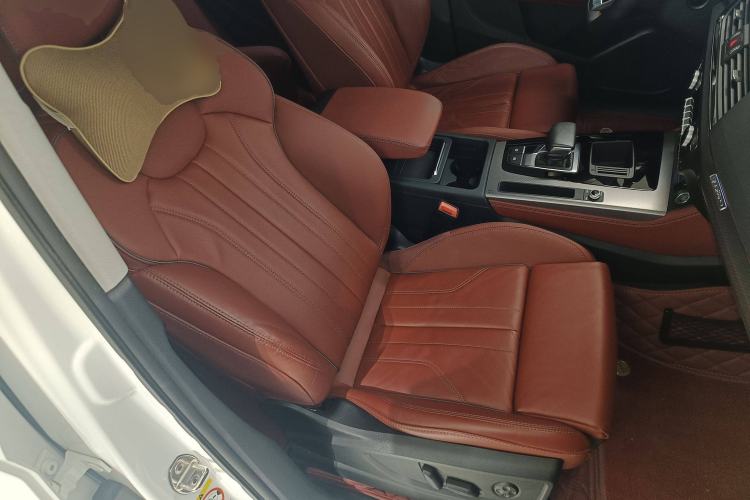 Used Audi Q5L 2022 40T Luxury Dynamic Model
