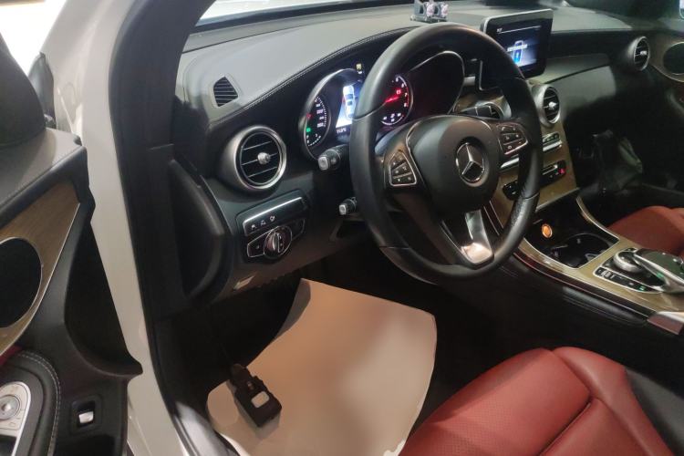 Used Mercedes-Benz GLC Coupe 2017 GLC 260 4MATIC Coupe SUV