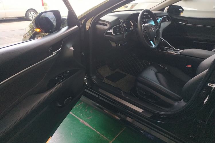 Used Toyota Camry 2019 Revised Version 2.5G Luxury Edition