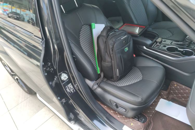 Used Toyota Crown Kluger 2022 2.5L HEV Four-Wheel Drive Luxury Edition
