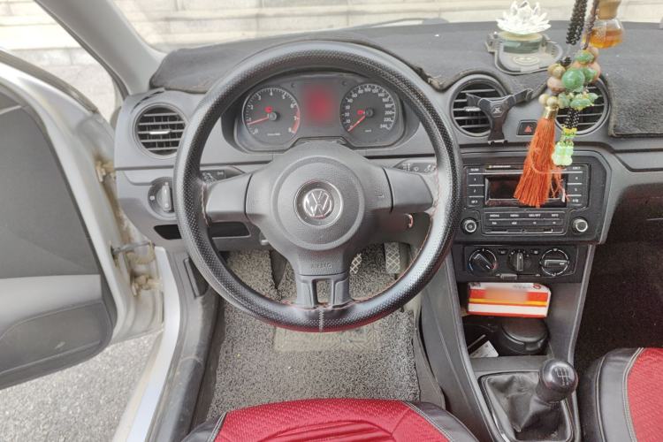 Used Volkswagen Jetta 2015 1.4L Manual Fashion Model
