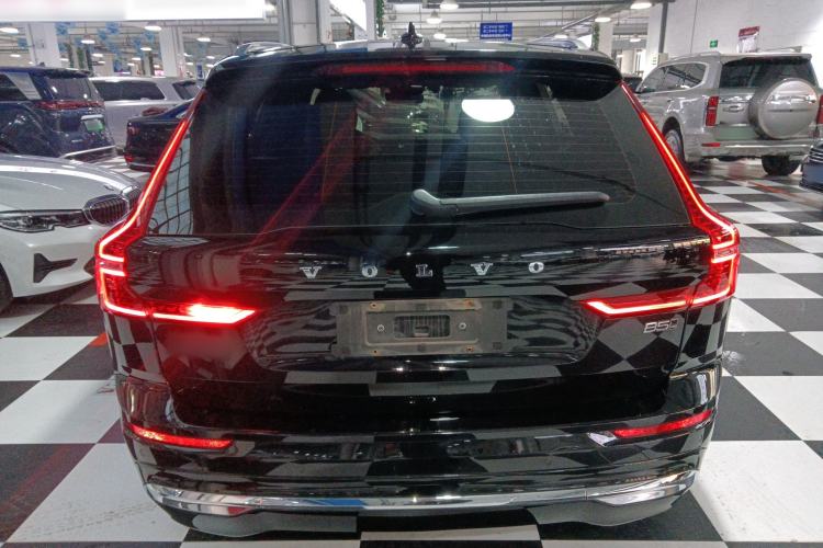 Used Volvo XC60 2023 B5 4x4 Smart Luxury Edition
