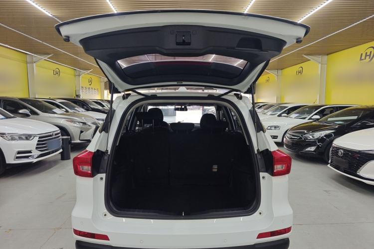 Used Haval M6 2019 1.5T Manual Two-Wheel Drive Urban Version China VI Standard
