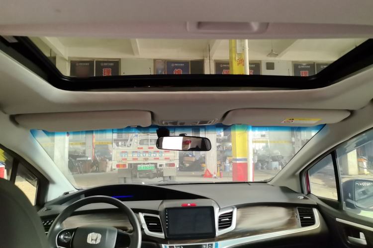 Used Honda Jade 2017 1.8L automatic Comfort version 5 seats