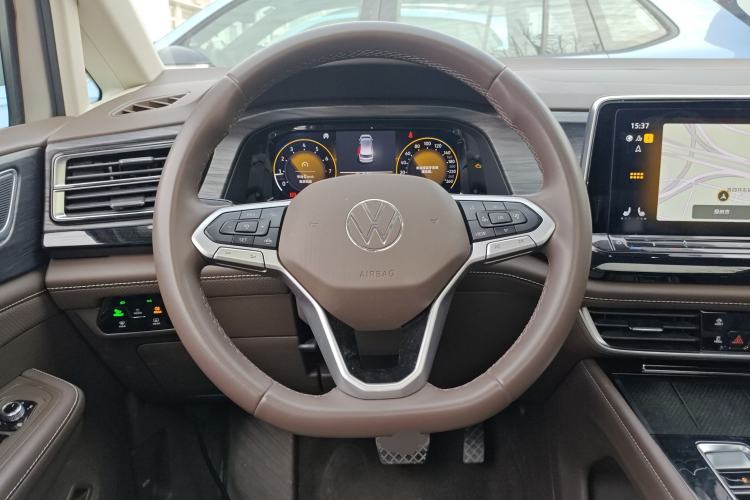 Used Volkswagen Viloran 2024 330TSI Luxury Edition