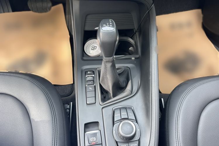 Used BMW X1 2016 sDrive18Li Premium Edition
